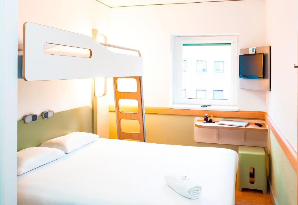 Ibis Budget Birmingham Airport Terminal Building - Nec Bickenhill Kamer foto
